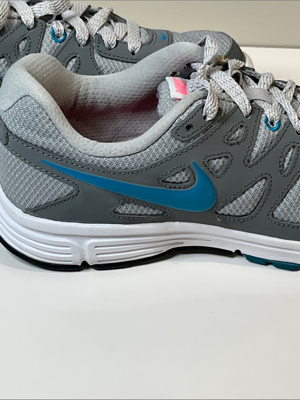 NWOT Nike Revolution Running Shoes Sz 9